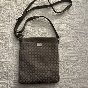 Coach Signature Crossbody Bag - Brown